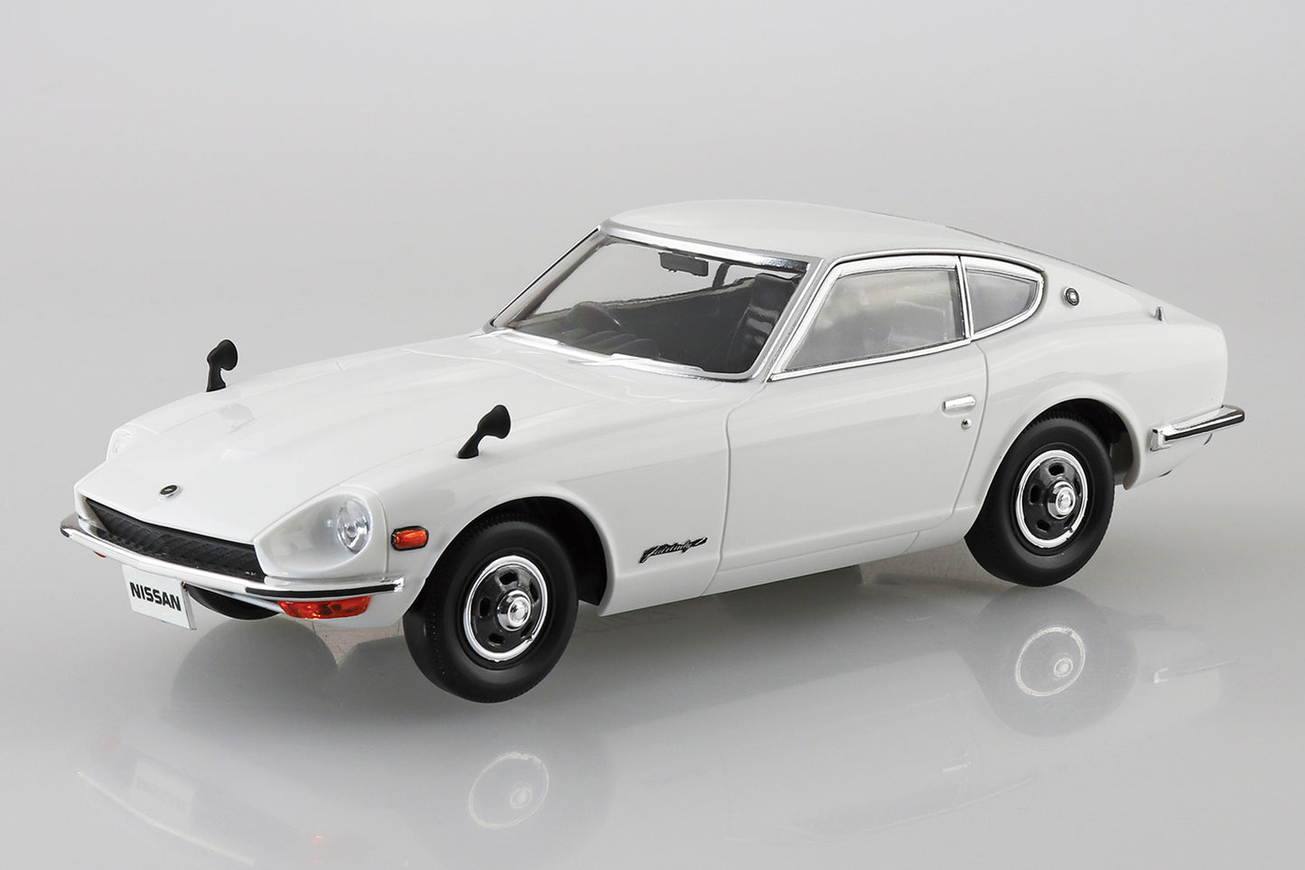 1/32 SNAP KIT #13-A Nissan S30 Fairlady Z (White) (06255)