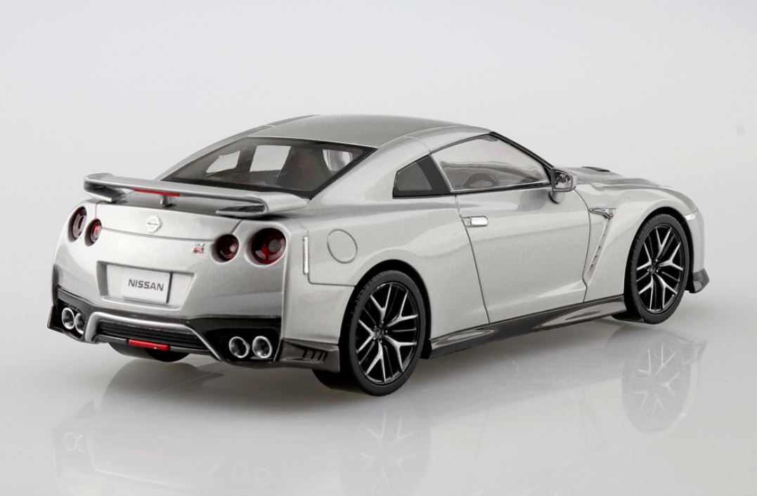 Snap #07-D Nissan GT-R (Ultimate Metal Silver) 1/32 (05641)