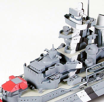 Tamiya Prinz Eugen Heavy Cruiser 1/700 (31805)