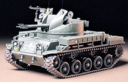 Tamiya M24 Duster w 3 Figures 1/35 (35161)