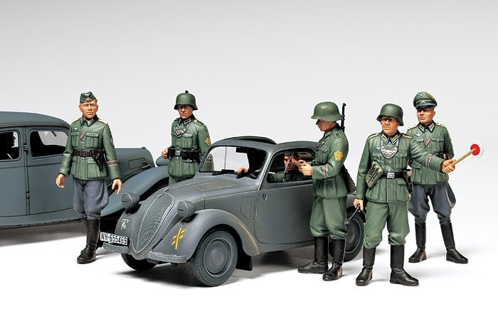 Tamiya German Staff Car Simca5 1/35 (35321)