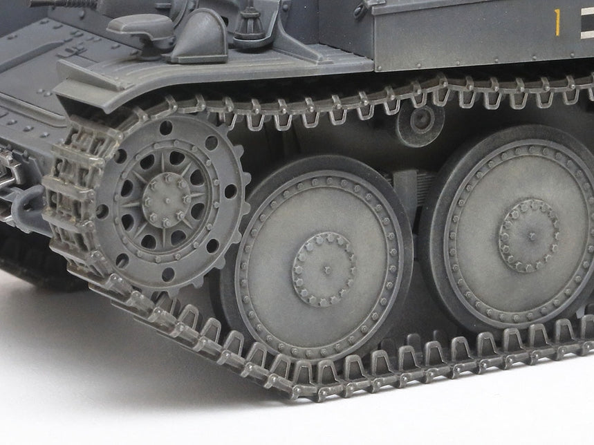 Tamiya Panzer 38(T) Ausf E/F 1/35 (35369)