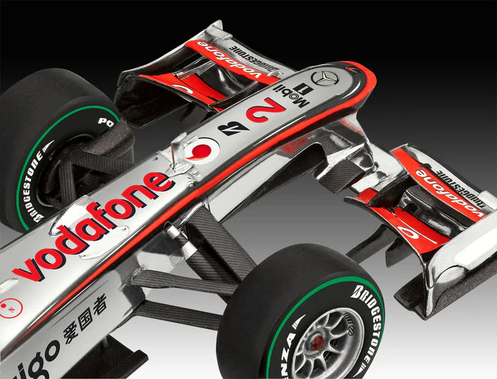 Revell Germany Vodafone McLaren Mercedes MP4-25 Lewis Hamilton 1/24 (07096)