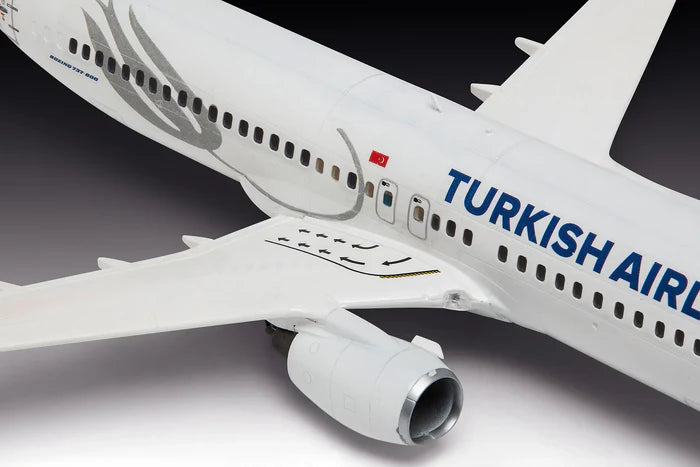 Revell Germany Boeing 737-800 1/144 (03772)