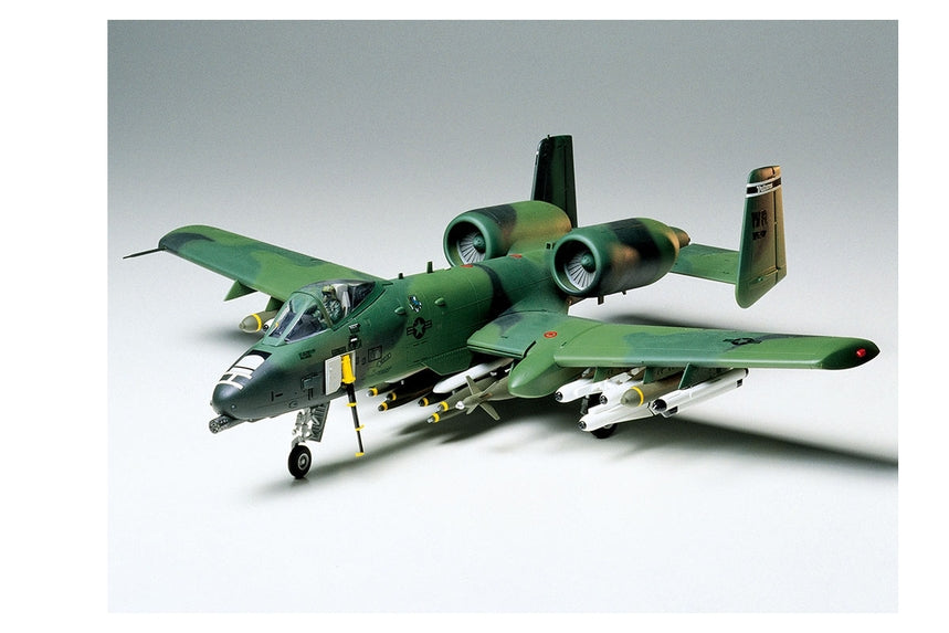 Tamiya Fairchild A-10 Thunderbolt II Kit 1/48 (61028)