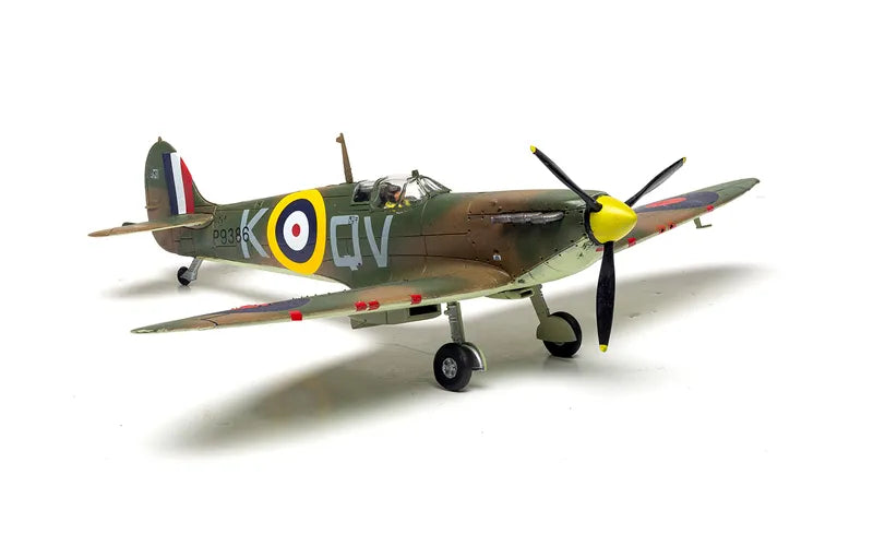 Spitfire Mk1a 1/72 (A01071C)