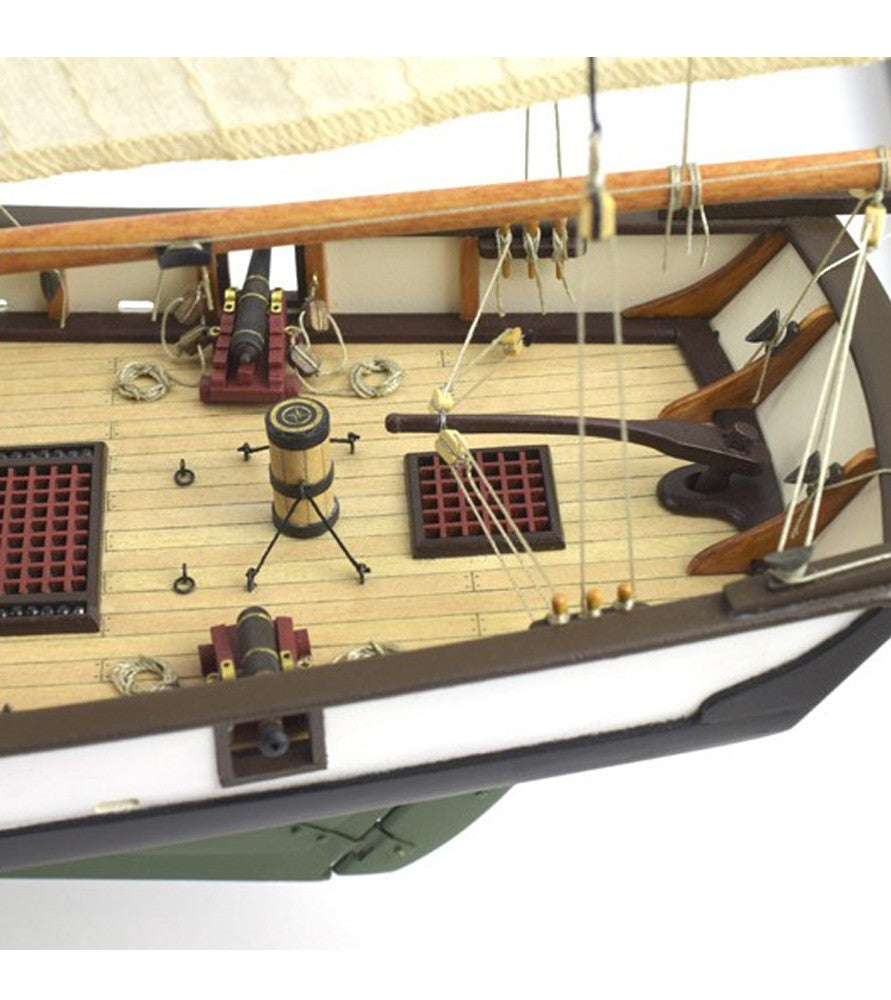 Doris Saint-Malo. Maquette de bateau de pêche en bois à l'échelle 1:20 (19010)