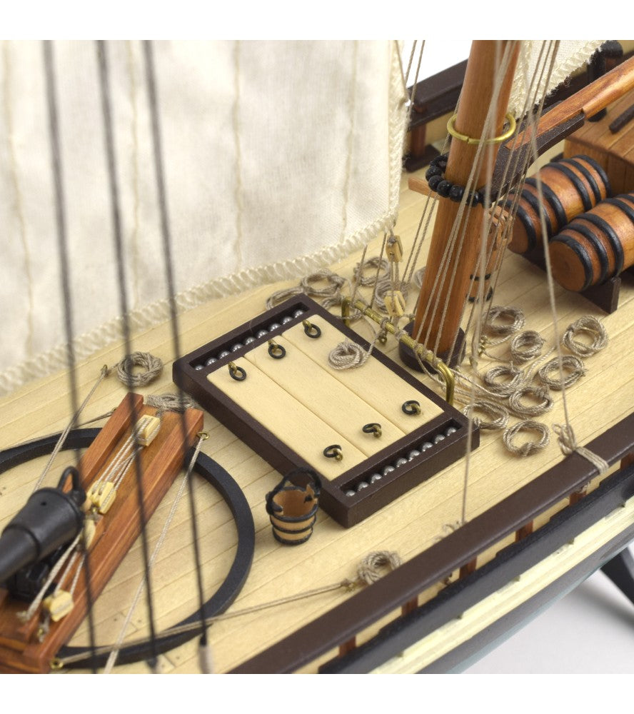 American Schooner Virginia. 1:41 Wooden Model Ship Kit (22115)