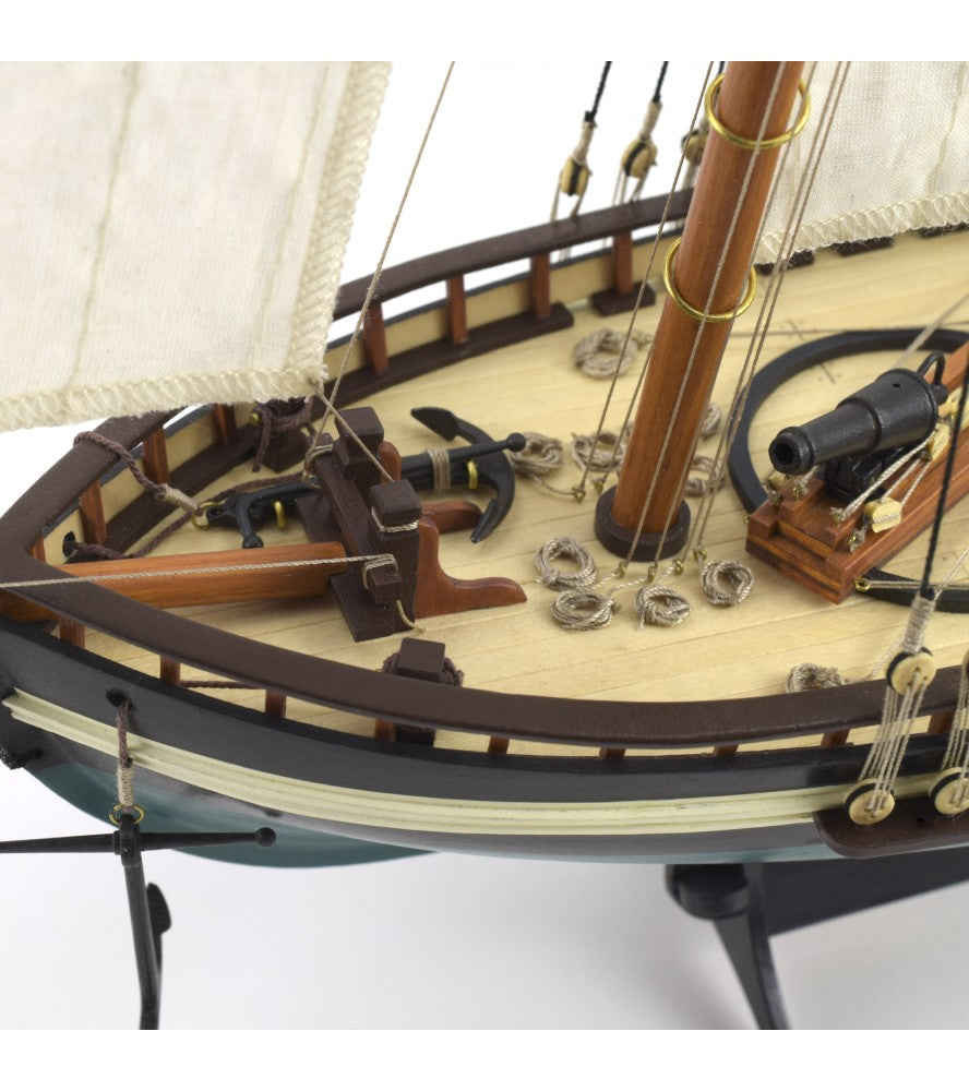 American Schooner Virginia. 1:41 Wooden Model Ship Kit (22115)