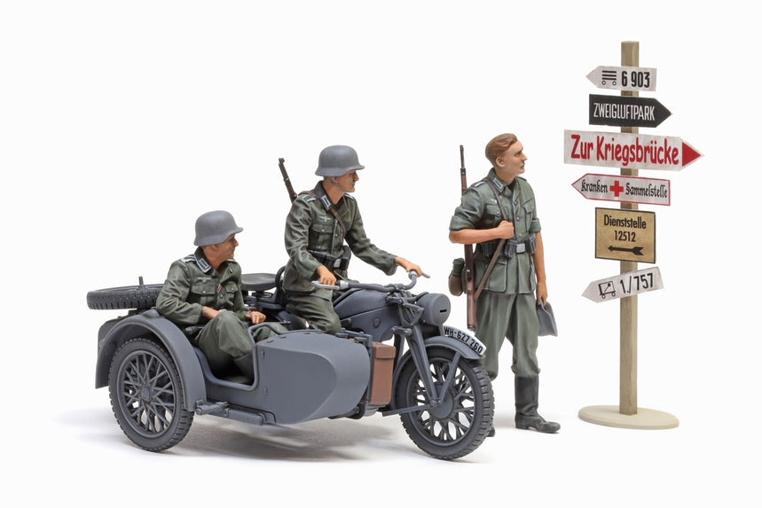 Tamiya KS600 Motorcycle and Sidecar 1/35 (35384)