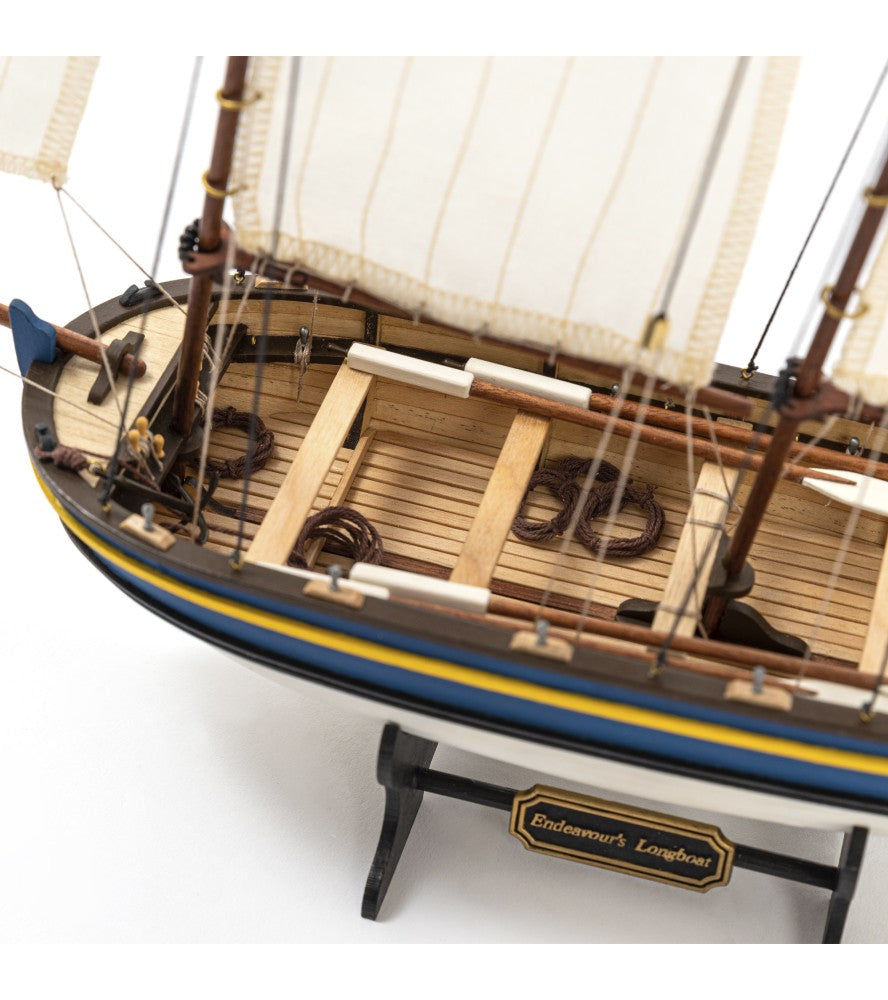 Doris Saint-Malo. Maquette de bateau de pêche en bois à l'échelle 1:20 (19010)