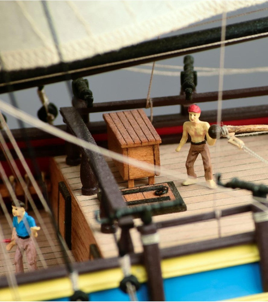 Doris Saint-Malo. Maquette de bateau de pêche en bois à l'échelle 1:20 (19010)