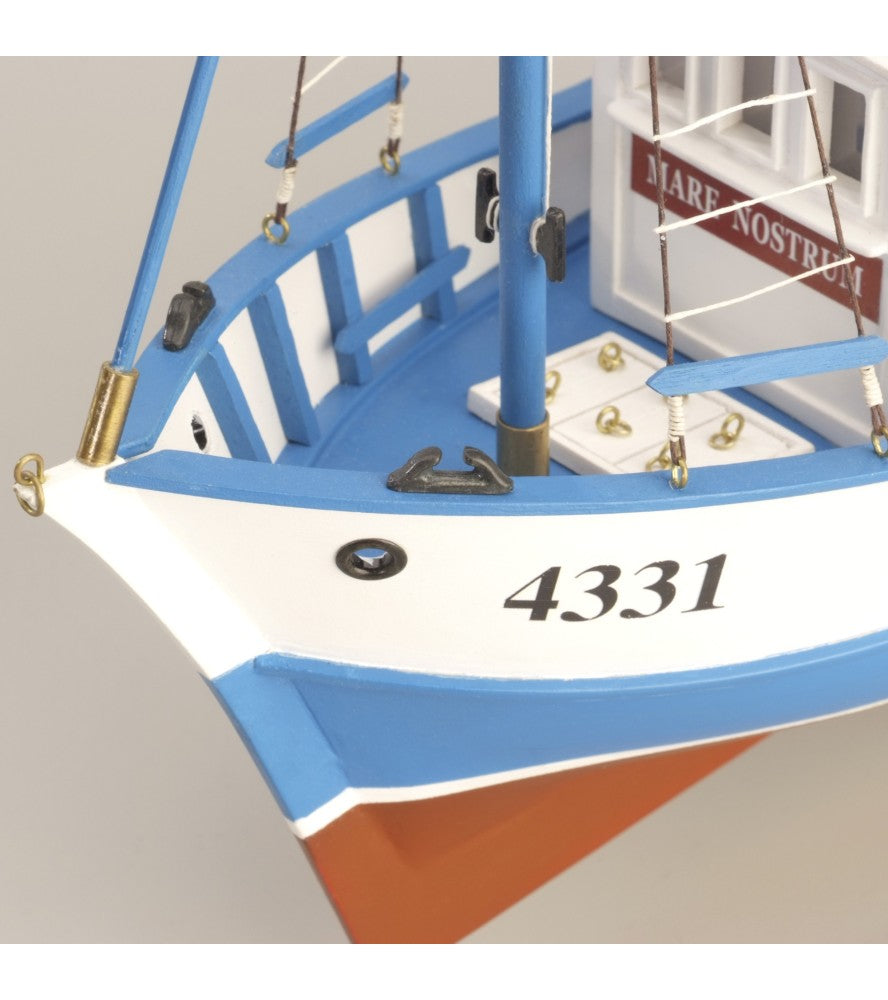 Doris Saint-Malo. Maquette de bateau de pêche en bois à l'échelle 1:20 (19010)