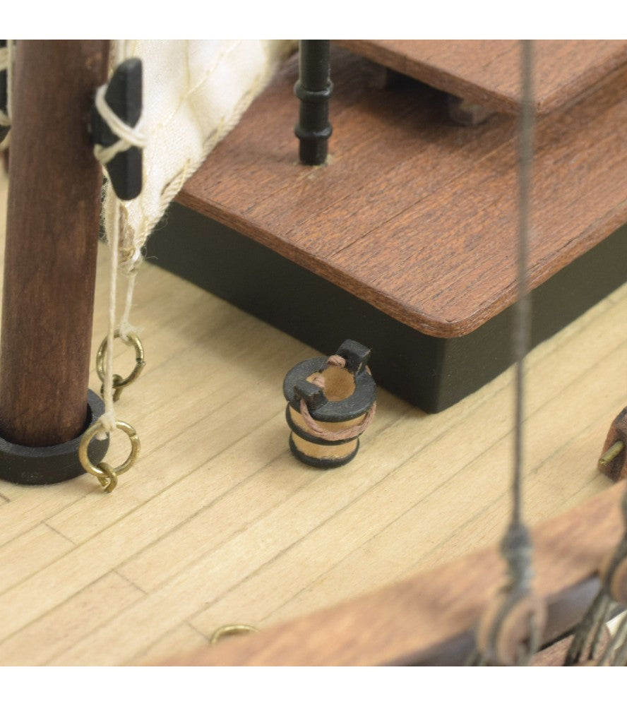 U.S. Pilot Boat Swift. 1:50 Wooden Model Ship Kit (22110)